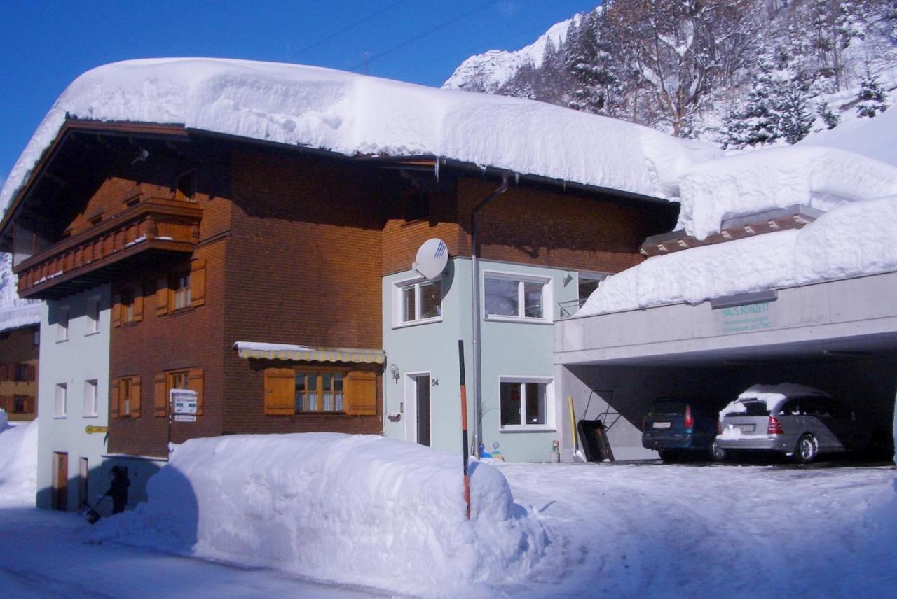 Haus Konzett Hotel Klosterle am Arlberg Exterior foto